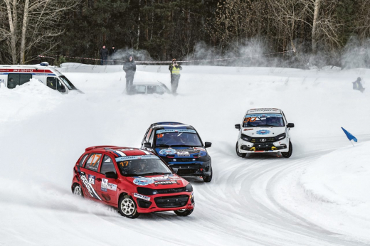 «Даже если врезались в тебя, машину чинишь за свой счёт» — воронежские автогонщики