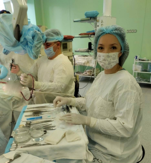 В Воронеже впервые установили женщине имплант для фиксации позвоночника