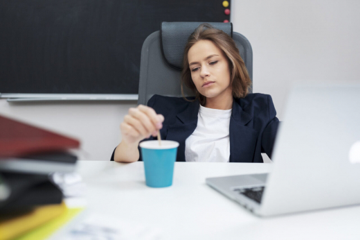 Опрос показал, сколько времени воронежцы тратят на работу