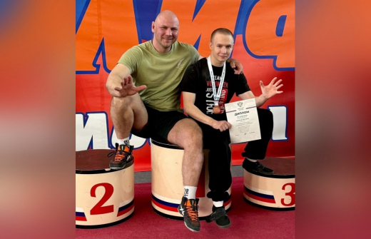 Воронежец стал призёром Первенства России по пауэрлифтингу