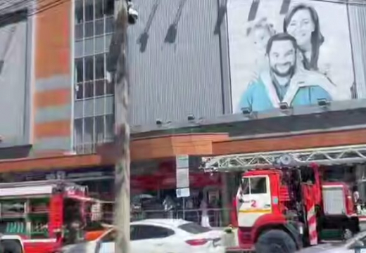 В Воронеже посетителей ТЦ эвакуировали из-за пожара