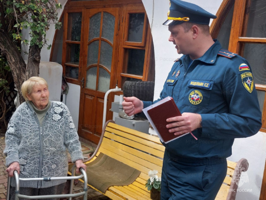Профилактика пожаров: забота МЧС о старшем поколении Крыма