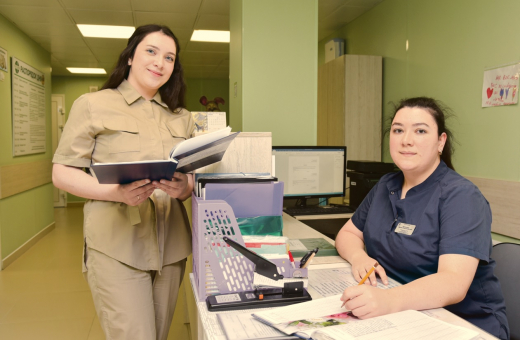 Воронежские двойняшки вернулись работать в больницу, где их лечили в детстве