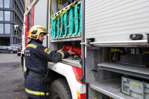 Два кота устроили пожар в квартире в Подмосковье