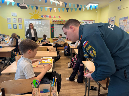 Юные жители Балашихи осваивают азы пожарной безопасности