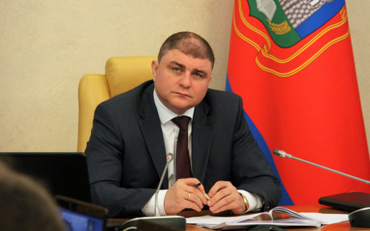 Семья заместителя полпреда по СЗФО Вадима Потомского снова забирает орловский мусор