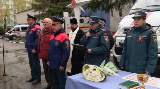 В Реутове состоялась церемония освящения специализированной пожарно-спасательной части