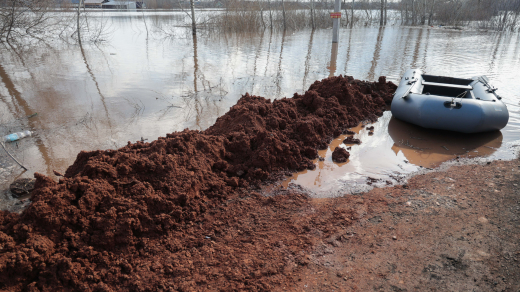 В Подмосковье объявили оранжевый уровень опасности до среды из-за паводка