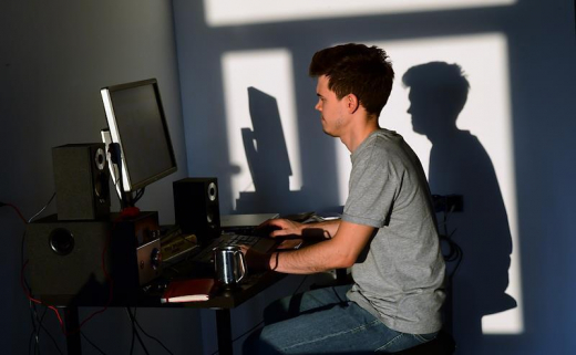 Кардиолог Васильев: Сидячий образ жизни увеличивает риск развития заболеваний