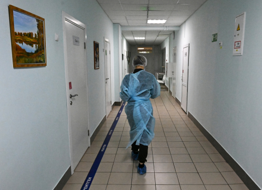 Роботы-доставщики начали перевозить лекарства и образцы крови в больницах Москвы