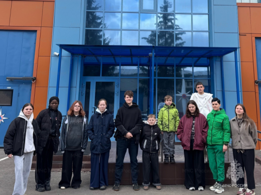 Воспитанники семейного центра 