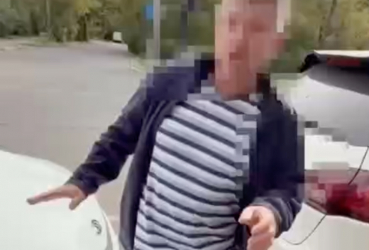 Мужчина напал на женщину с ребенком из-за парковки в Мытищах