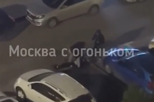 Мужчины подрались во дворе ЖК «Москвичка» в Коммунарке