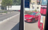 Фура столкнулась с легковушкой и перегородила одну полосу у Заставы в Воронеже