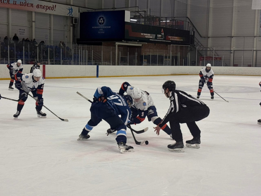 Хоккеисты из Нововоронежа обменялись победами с «Самарой»
