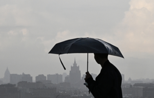 Сильный ливень накроет Москву в ближайший час