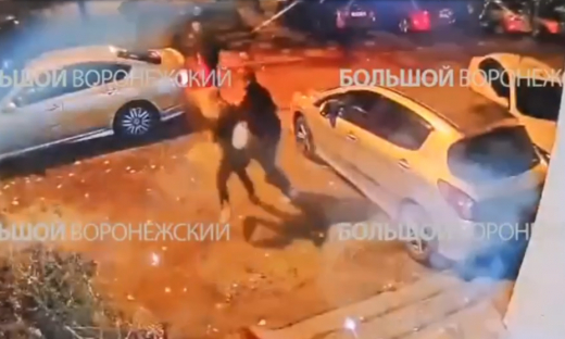 Похищение девушки попало на видео в Воронеже