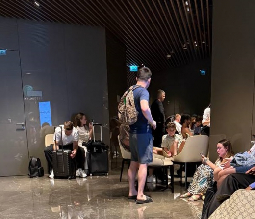 «Запретили даже к бассейну подходить»: как воронежцы пережили атаку в Дубае