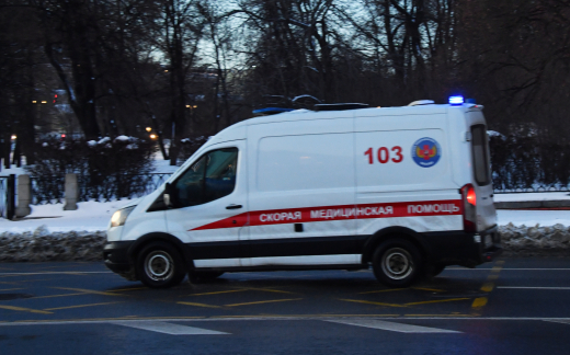 Москвичке прыснули в лицо из баллончика, когда она брала газеты в метро