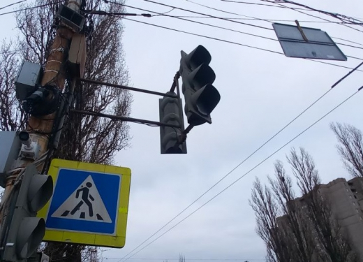 Центр Воронежа остался без света: отключились светофоры
