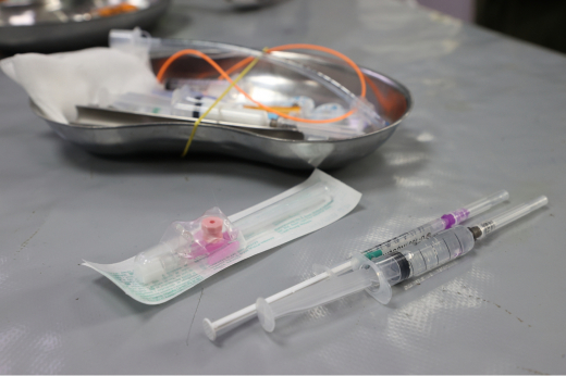 СК: Женщина умерла во время косметологической процедуры в сомнительном салоне в Москве