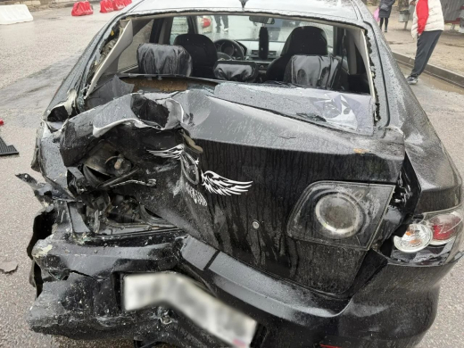 Автобус устроил массовое ДТП в пробке на Остужевском кольце в Воронеже