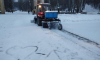 В скверах и парках Воронежа идёт уборка снега