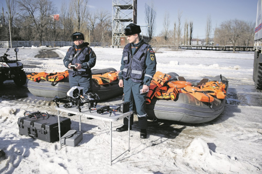 Беспилотники с умными камерами использует МЧС в борьбе с паводками в Воронежской области