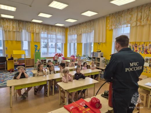 Юным жителям Химок рассказали о правилах пожарной безопасности