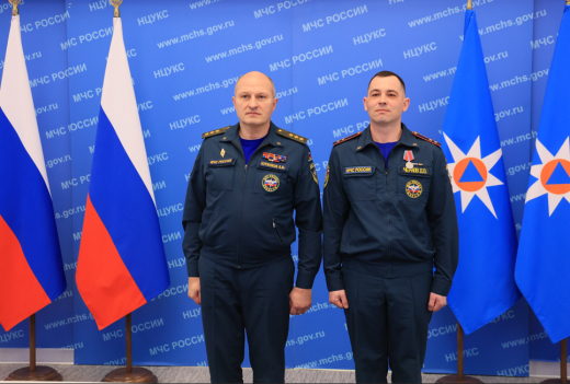 Алексaндр Куренков вручил государственные награды личному составу ведомства