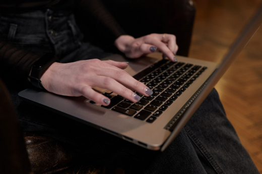 HR-эксперт Доманская посоветовала не отправлять резюме в понедельник