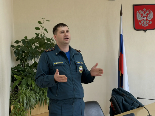 Безопасность превыше всего: в детской больнице Симферополя обсудили вопросы пожарной безопасности