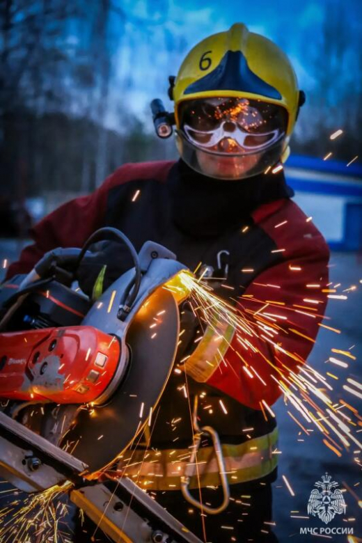 Александр Куренков: Пожарная охрана перевооружается и совершенствуется, реагируя на новые вызовы
