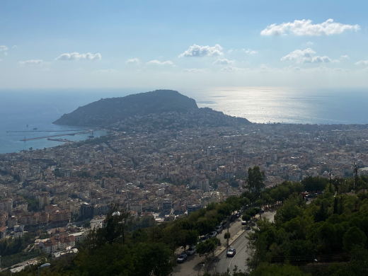 Турция, Таиланд и Сочи стали самыми популярными направлениями из Москвы на праздники в феврале-марте