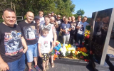 Фанаты Юрия Хоя со всей страны приехали на могилу воронежской легенды
