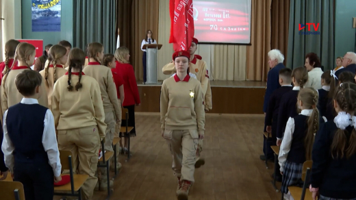 В Воронеже стартовала патриотическая акция «Равнение на знамя Победы»