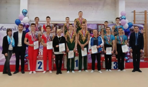 Воронежские акробаты победили на Чемпионате и Первенстве ЦФО
