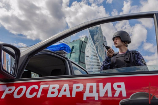 Сотрудники Росгвардии задержали женщину, подозреваемую в распространении наркотиков в Москве