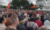 Тысячи верующих собрались в центре Москвы и попали на видео