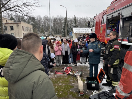 В щёлковском лагере «Лесные Поляны» прошел день пожарной безопасности