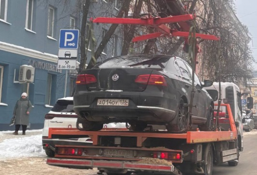 Кто должен чистить платные парковки в Воронеже и можно ли за них не платить?