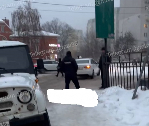 На улице в Воронеже нашли труп мужчины