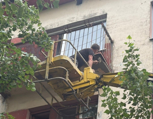 Балконы старого дома в Воронеже могли упасть на прохожих
