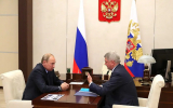 Президента России Владимира Путина поздравил с 74-летием губернатор Воронежской области Александр Гусев