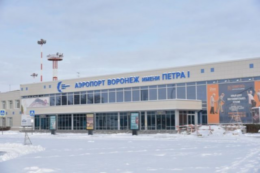 Солнечная электростанция с 320 панелями появилась на крыше аэропорта в Воронеже
