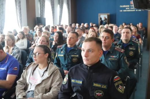 В подмосковном главке МЧС отметили День Московской области