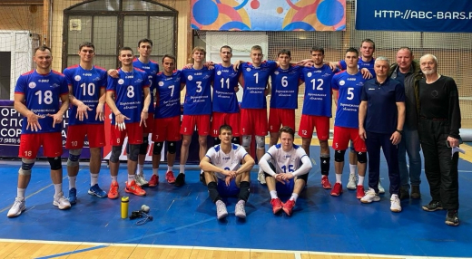 Воронежские волейболисты победили в последнем матче года