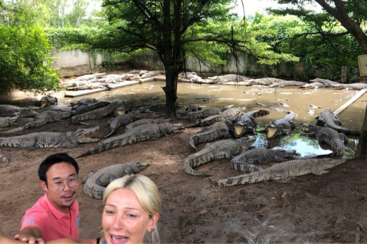 Ивлеева опубликовала селфи в компании крокодилов