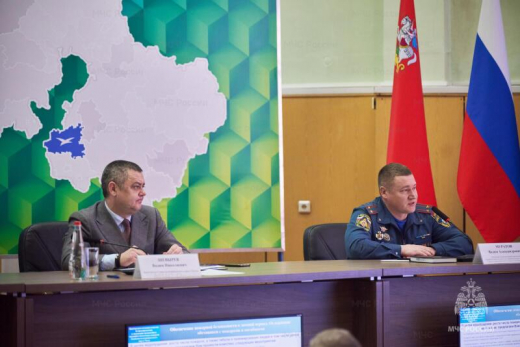 Дополнительные меры по обеспечению пожарной безопасности обсудили на КЧС в Чехове