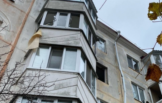 Многоэтажка пострадала от удара БПЛА в Воронежской области